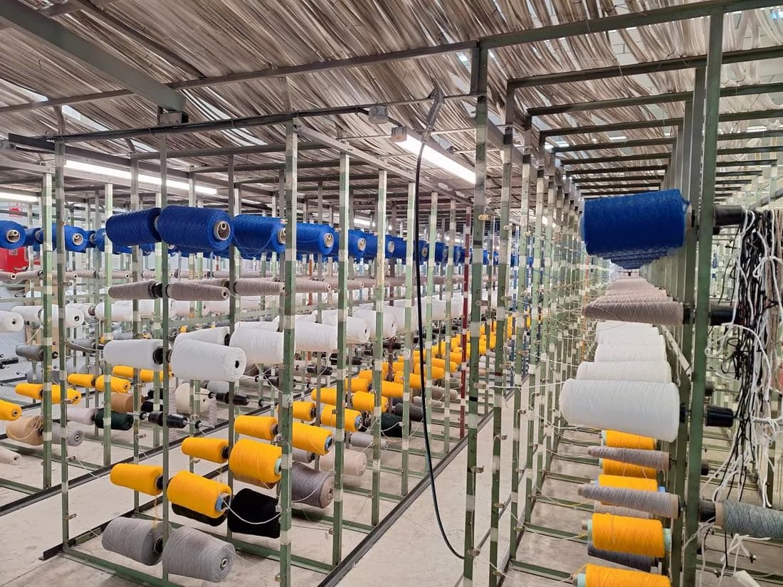 Yarn at the Heroturfs factory